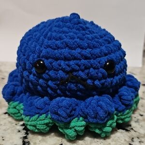 Blue and Green Flipping Octopus Plush Toy